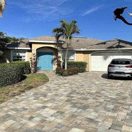Mermaids & Marlins Private House & Pool Cape Coral Exterior photo